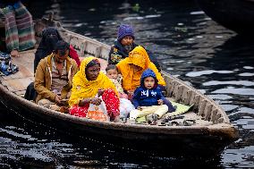 Daily Life In Dhaka