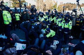 South Korea Court Issues Warrant To Detain Impeached President Yoon Suk Yeol