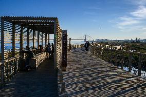 Riberinho De Loures Footpath, Lisbon.