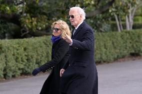 DC: President Biden and First Lady Jill Biden hold a White House arrivals