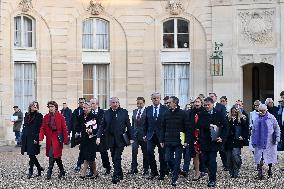 New French Government Arrives For First Council Of Ministers - Paris