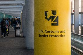 U.S. Customs And Border Protection Symbol