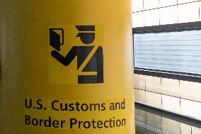 U.S. Customs And Border Protection Symbol