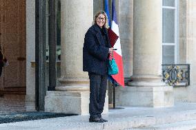 New Government leave the Weekly Cabinet Meeting - Paris AJ