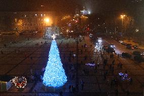 Kyiv sparkles at night during holiday season