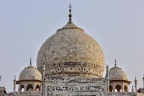 Daily Life In Agra