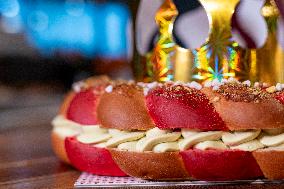 Spain's Sweet Tradition: Three Kings Cake