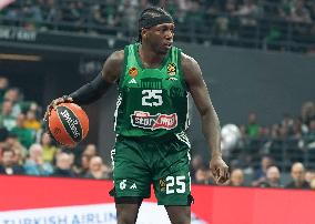 Panathinaikos BC v Virtus Segafredo Bologna - Euroleague