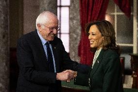 Vice President Kamala Harris swears in Senators