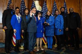 House members take ceremonial oath of office