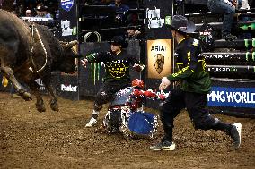 Pro Bull Riders: Unleash The Beast - New York City