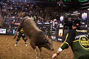 Pro Bull Riders: Unleash The Beast - New York City