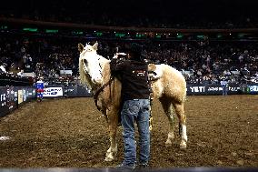 Pro Bull Riders: Unleash The Beast - New York City