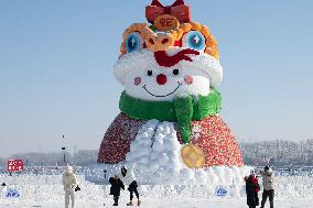 Snow Sculptures - Harbin