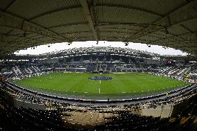 Hull City AFC v Leeds United FC - Sky Bet Championship