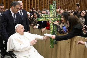 Pope Francis meets with Catholic Union of Teachers - Vatican