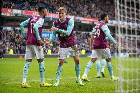 Blackburn Rovers FC v Burnley FC - Sky Bet Championship