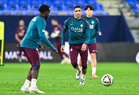 French Super Cup (Trophee Des Champions) - Paris Saint-Germain Training Session