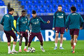 French Super Cup (Trophee Des Champions) - Paris Saint-Germain Training Session