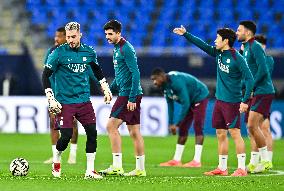 French Super Cup (Trophee Des Champions) - Paris Saint-Germain Training Session