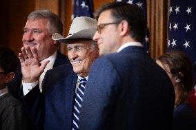 House members take ceremonial oath of office