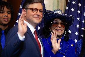 House members take ceremonial oath of office