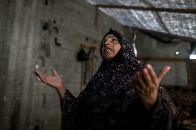 Displaced Families Suffer Harsh Weather Conditions - Gaza