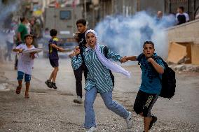 Israeli Forces Besieged the Balata Refugee Camp - Nablus