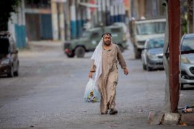 Israeli Forces Besieged the Balata Refugee Camp - Nablus