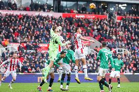 Stoke City FC v Plymouth Argyle FC - Sky Bet Championship