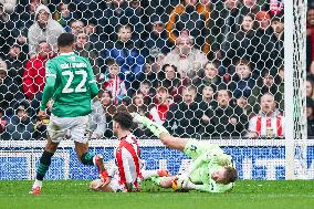 Stoke City FC v Plymouth Argyle FC - Sky Bet Championship