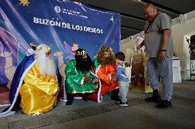 Dogs And Police In Mexico City Dress Up As The Three Wise Men