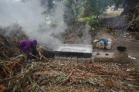 Jaggery Making On The Outskirts Of Kolkata, India