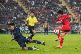 Thailand v Vietnam - Mitsubishi Electric Cup 2004