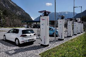 Electric Vehicle Charging Station