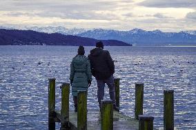 Starnberg Lakeside Promenade With View Of The Alps