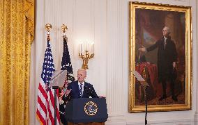 President Delivers Remarks for Democratic Members of Congress