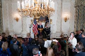 President Delivers Remarks for Democratic Members of Congress