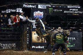 Pro Bull Riders: Unleash The Beast - New York City