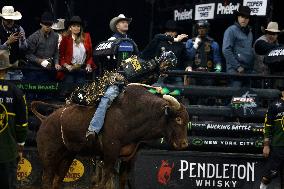 Pro Bull Riders: Unleash The Beast - New York City