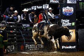 Pro Bull Riders: Unleash The Beast - New York City