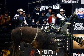 Pro Bull Riders: Unleash The Beast - New York City