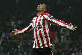 Sunderland AFC v Portsmouth FC - Sky Bet Championship