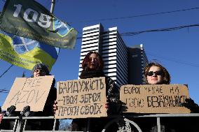 Dont Be Silent! Captivity Kills rally in Kyiv