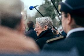 Elisabeth Borne visits an elementary school - Longjumeau