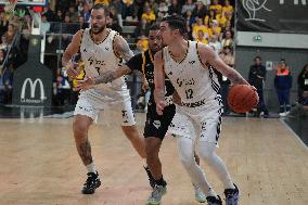 Basketball - French Champ - La Rochelle V Asvel