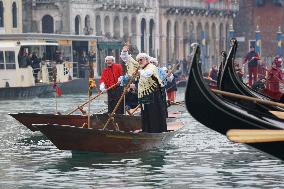 The Traditional Befana Regatta - Venice