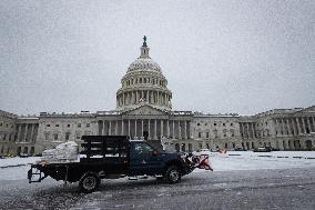 Snowstorm in Washington, DC on anniversary of January 6 insurrection