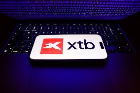 XTB Photo Illustrations