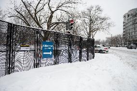 Snowstorm Hits Washington DC On Morning Of January 6th Causing Dangerous Roads